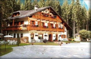 Hotel Garnì Il Cirmolo Rocca Pietore